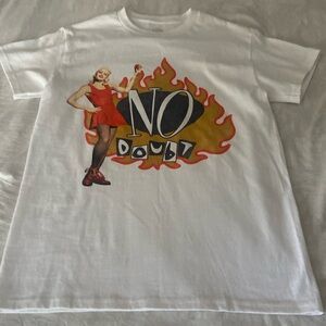BRAND NEW, NEVER WORN NO DOUBT SHIRT!!